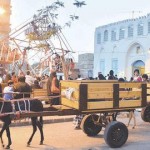 - مراجيح الأطفال التراثية شكلت معلما من معالم مهرجان جدة التاريخية (واس) - - مراجيح الأطفال التراثية شكلت معلما من معالم مهرجان جدة التاريخية (واس) -