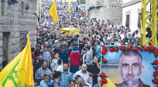 مراسم تشييع القيادي في حزب الله الذي قتل في العراق إبراهيم الحاج في البقاع بلبنان أول من أمس