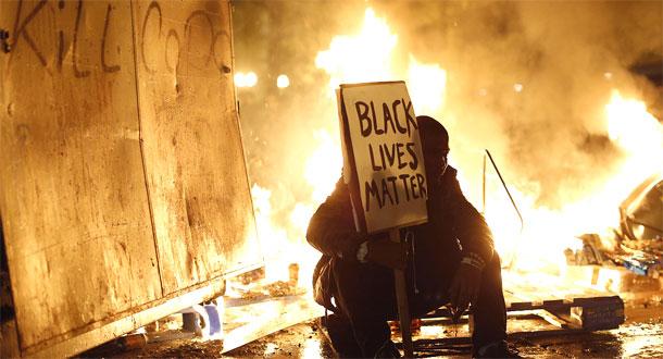 ferguson-demo-25112014-004