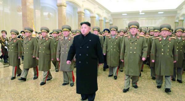 زعيم كوريا الشمالية كيم جون