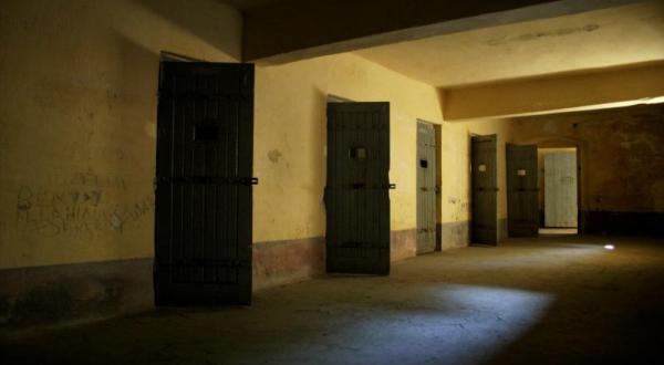 sinop-prison-by-ali-gemal-ergelen-fotopedia